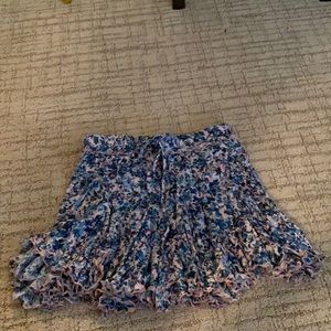Mini skirt only worn once! Size small